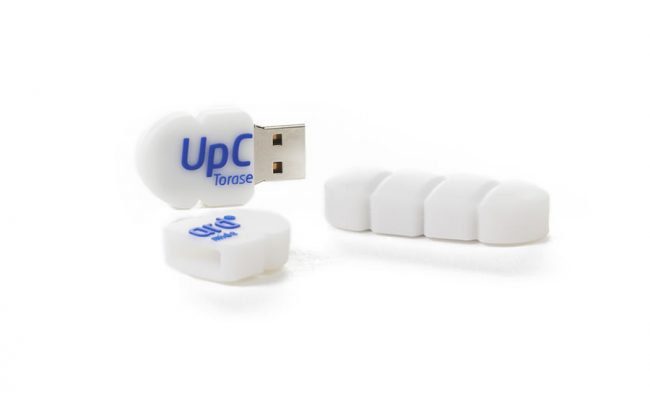 Pill shaped 3D custom USB stick